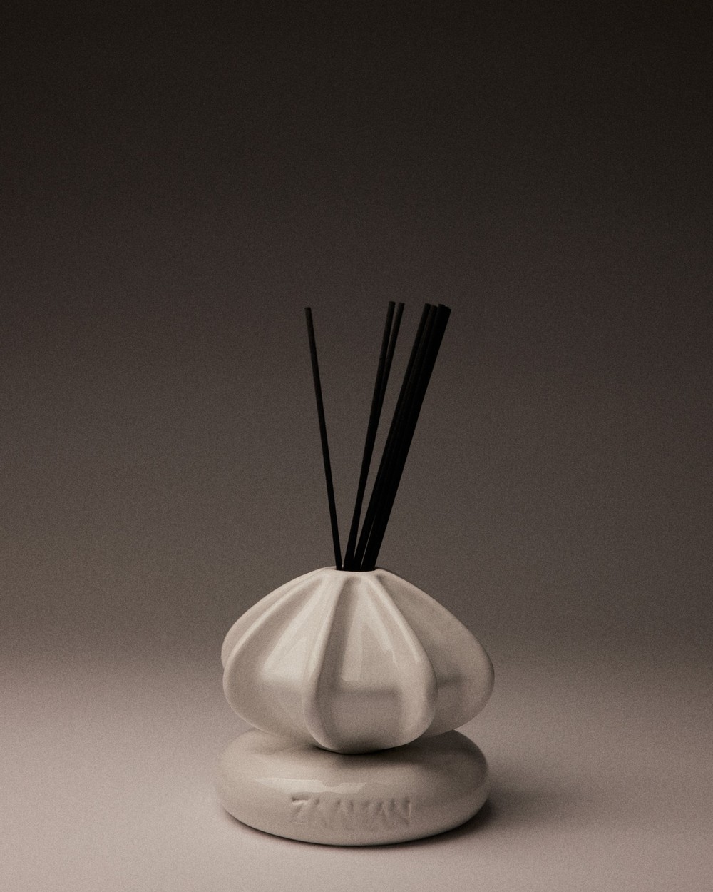 White Zaaman Tourniquet ceramic vessel, studio